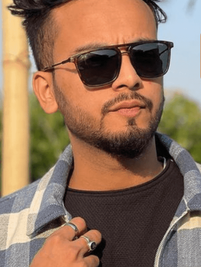 Elvish Yadav Owns Special Number 0001 For His Fortuner In 15 Lakhs Rupees