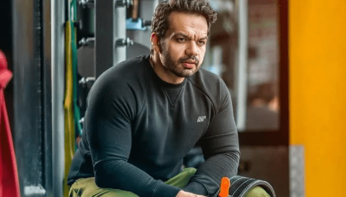 Gaurav Taneja (Flying Beast) Height, Age, Wife, Children, Youtube , Net Worth, Car Collection