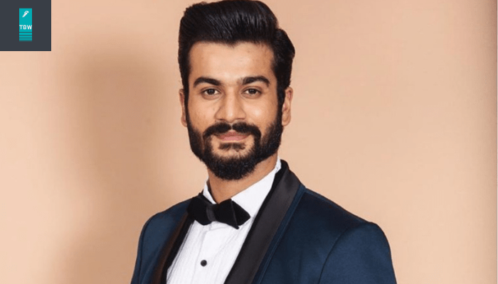 Sunny Kaushal Movies, Age, Girlfriend, Height, Brother, Net Worth, Biography & More