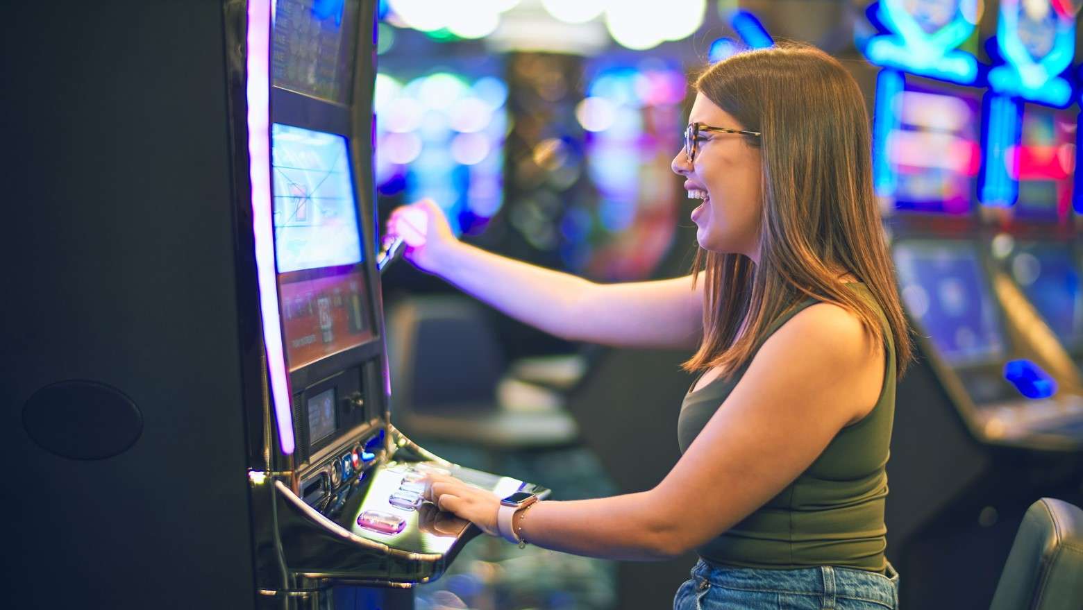 Luck Be a Lady: Women in the World of Slot Gaming