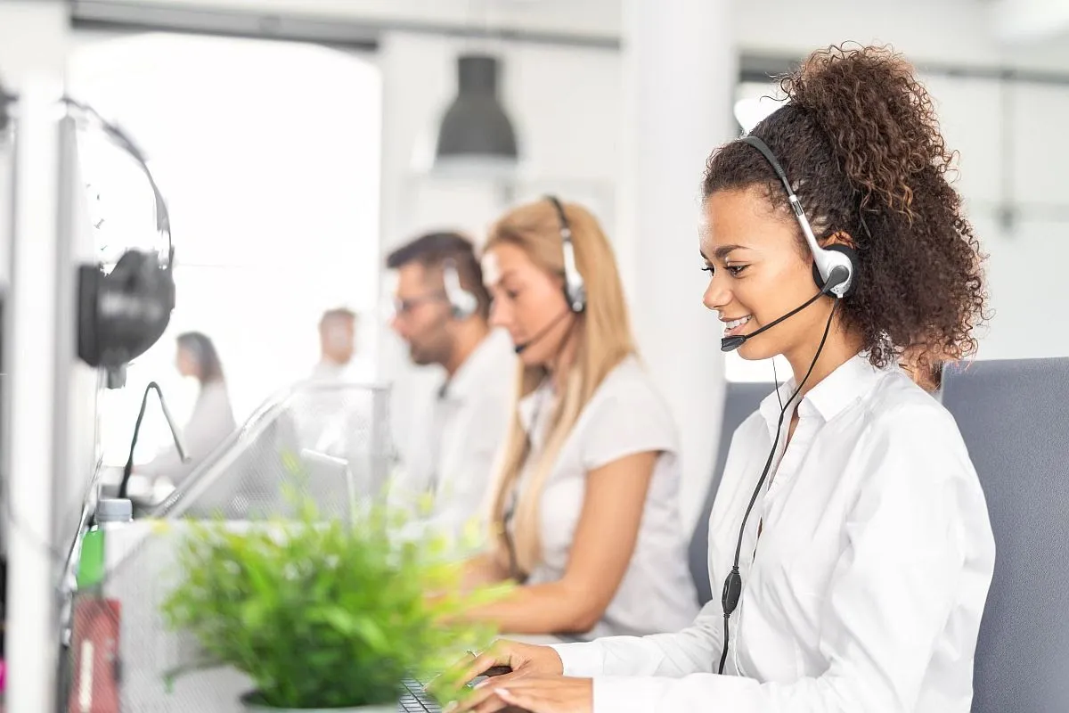 Cost And Time Savings: The ROI Of Call Center Software For Healthcare Facilities