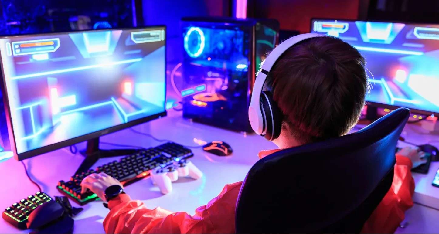 Online Gaming: Shaping the Future of Digital Entertainment