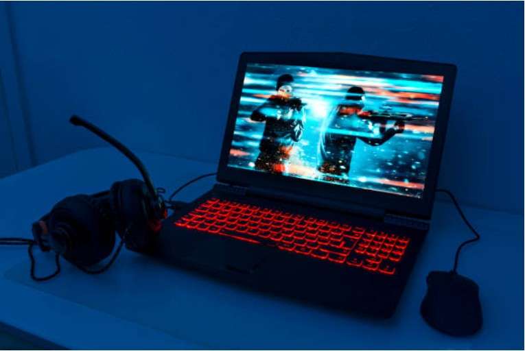 Online Gaming And Why Players Feel Comfortable Playing
