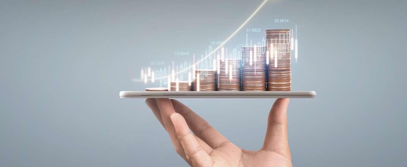 ULIP Plan vs Traditional Life Insurance: Which is Right for You?