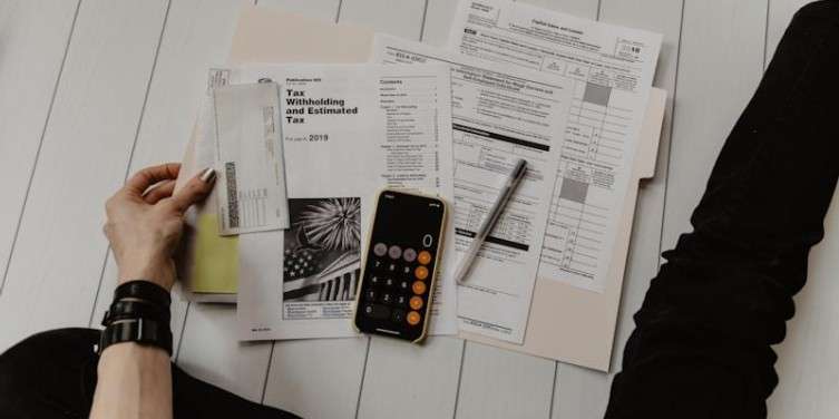 Free Stuff and Smart Savings: How Australians Are Earning More and Spending Less Online