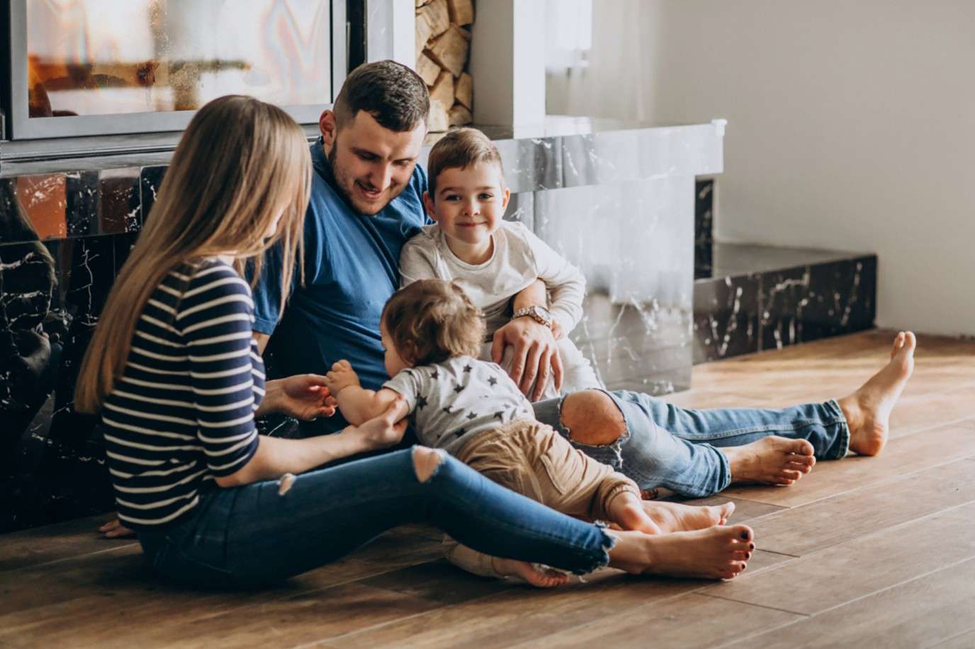 Family Floater vs Individual Plans: What’s Better for a Growing Indian Family?