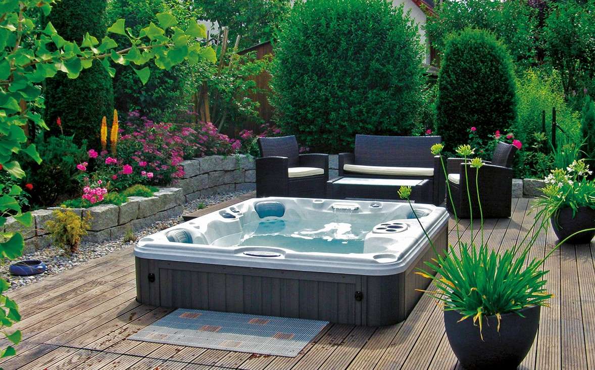 Delivery and Installation Process Explained for Backyard Spa Setups