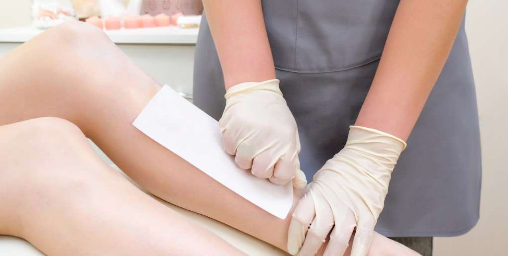 How to Reduce Pain During Waxing Without Compromising Results