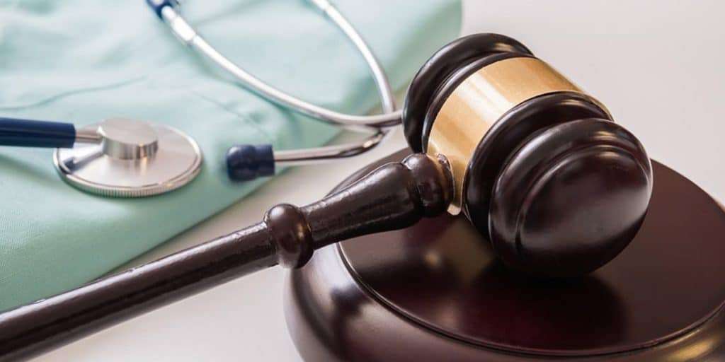 How an Injury Attorney Backs Claims With Expert Medical Evidence
