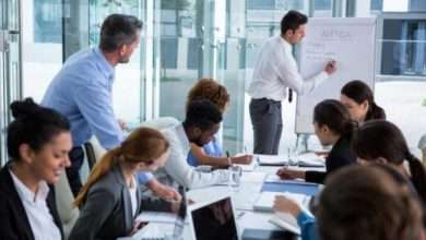How Foreign Entrepreneurs Can Choose Between Spain and Austria for Incorporation