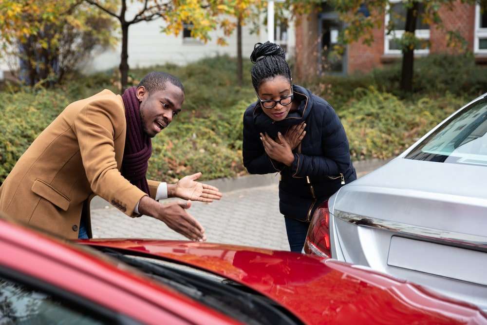 How a Car Accident Lawyer Handles Your Injury Claim Quickly Now