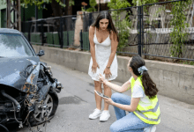 When to Hire a Personal Injury Attorney Right After an Accident